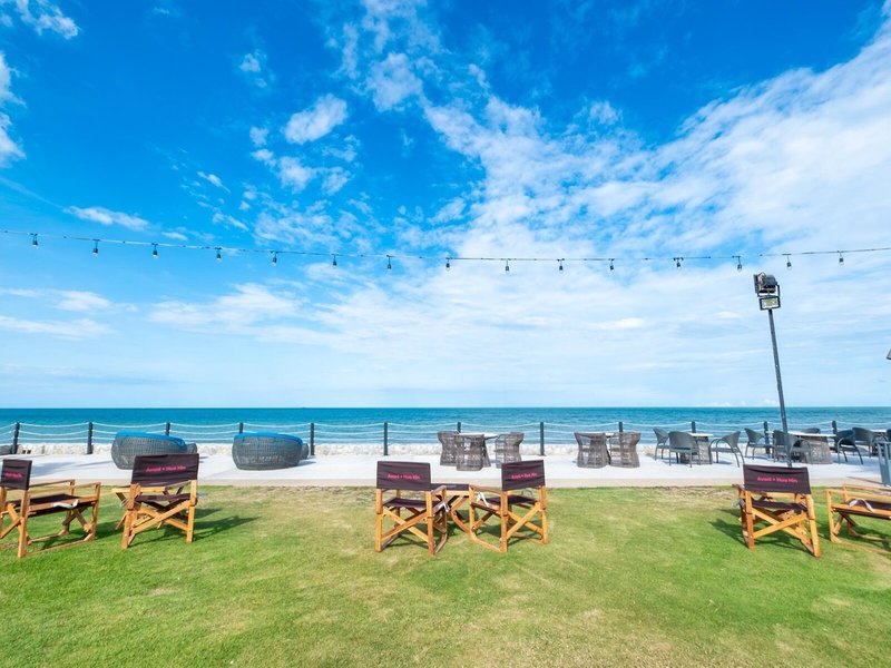 AVANI+ Hua Hin Resort  2