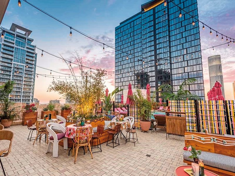 Freehand Los Angeles 25