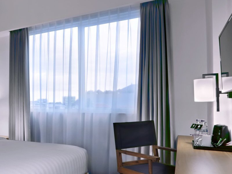 Fame Hotel Sunset Road Kuta Bali 15