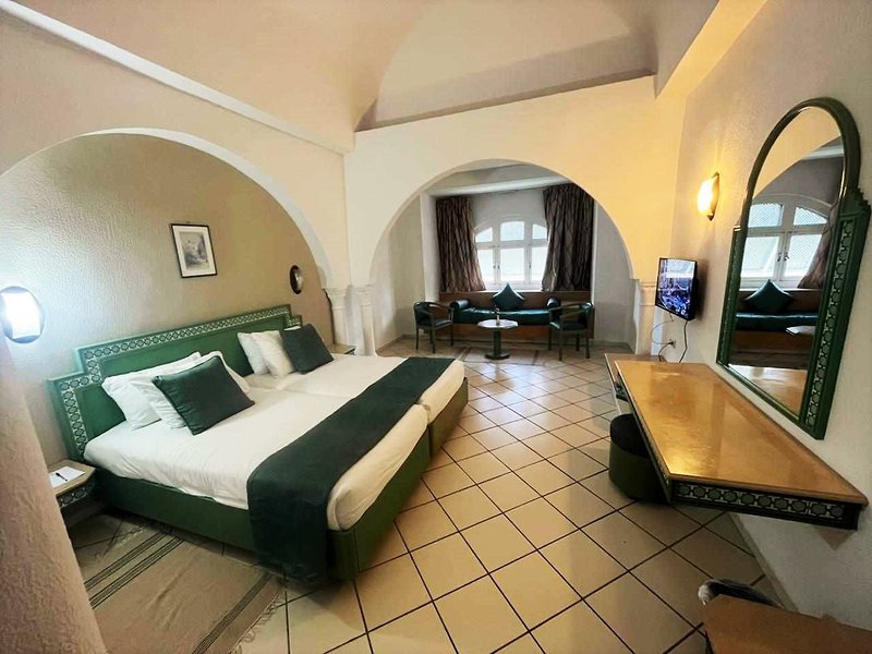 Tunisia Lodge 26