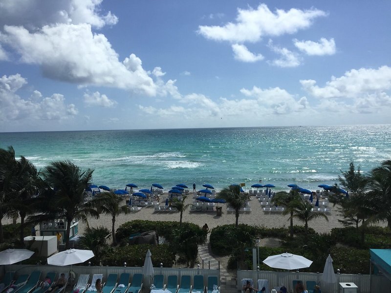 Marenas Beach Resort 10