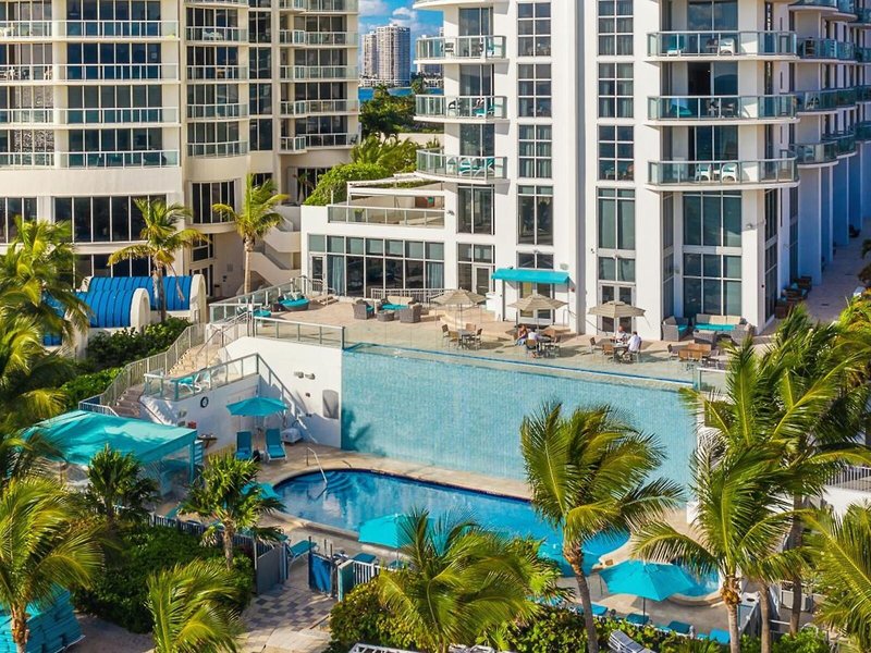 Marenas Beach Resort 20