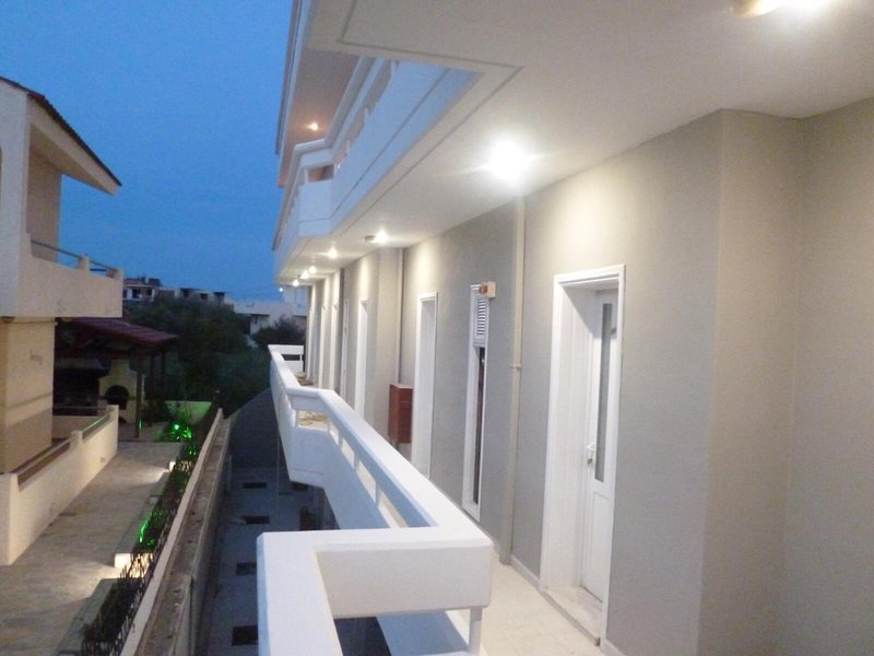 Alkyonides Hotel 2