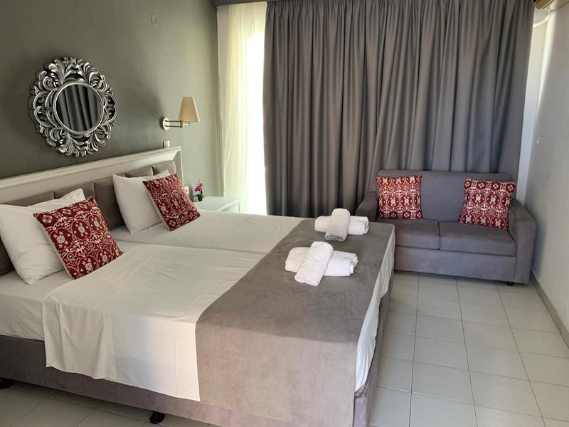 Alkyonides Hotel 22