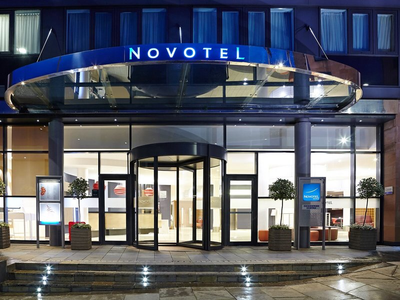 Novotel Edinburgh Centre 3