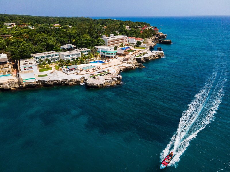 Samsara Cliff Resort 10