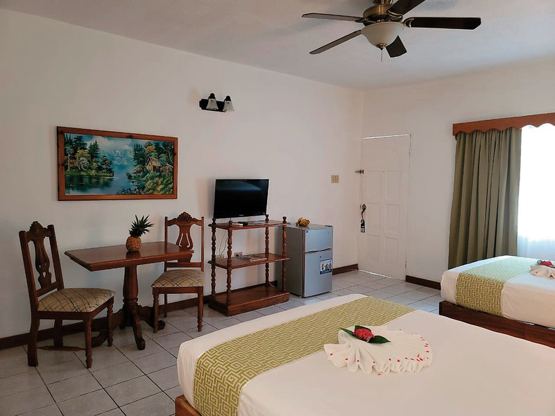 Merril´s Beach Resort I & II & III 8