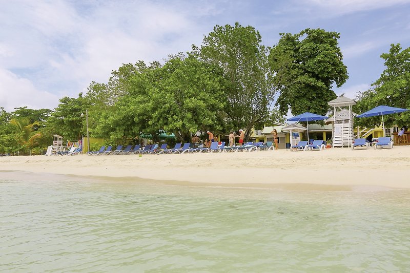 Merril´s Beach Resort I & II & III 12