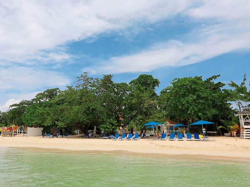 Merril´s Beach Resort I & II & III 13