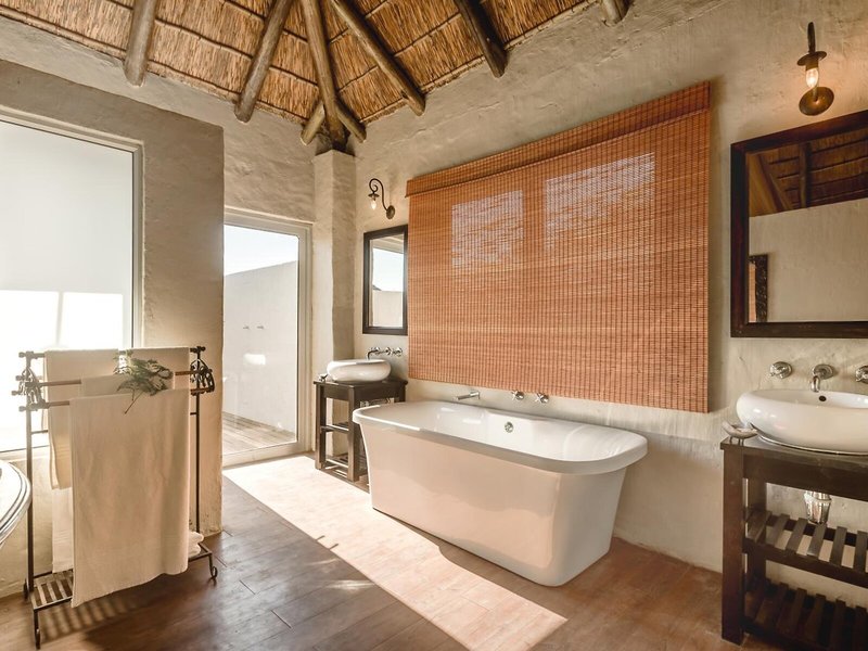 Amakhala Game Reserve - Hlosi Game Lodge 28