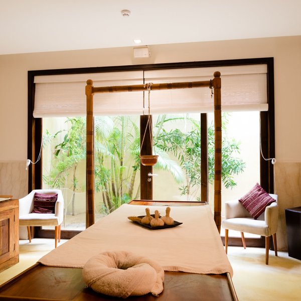 The Fortress Resort & Spa 8