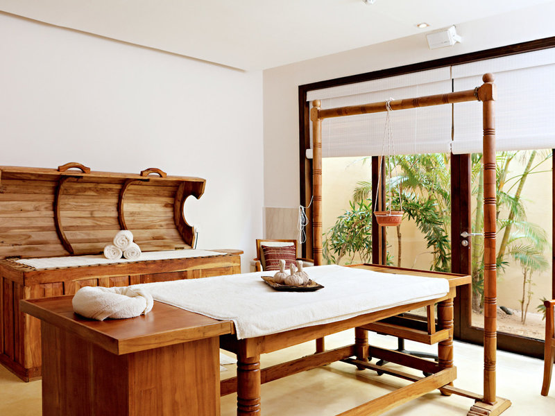 The Fortress Resort & Spa 30