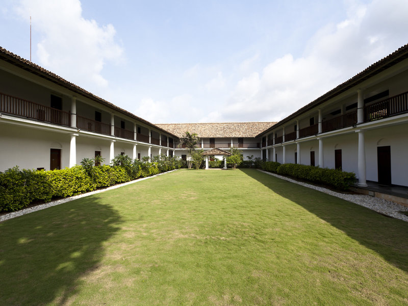 The Fortress Resort & Spa 5