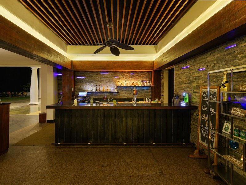 The Fortress Resort & Spa 27