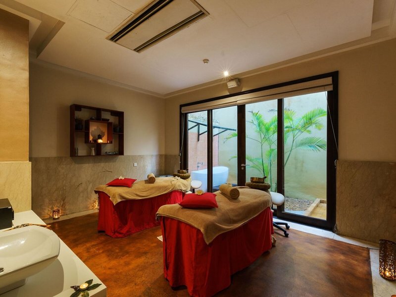 The Fortress Resort & Spa 33