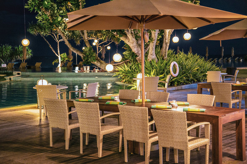 The Fortress Resort & Spa 9
