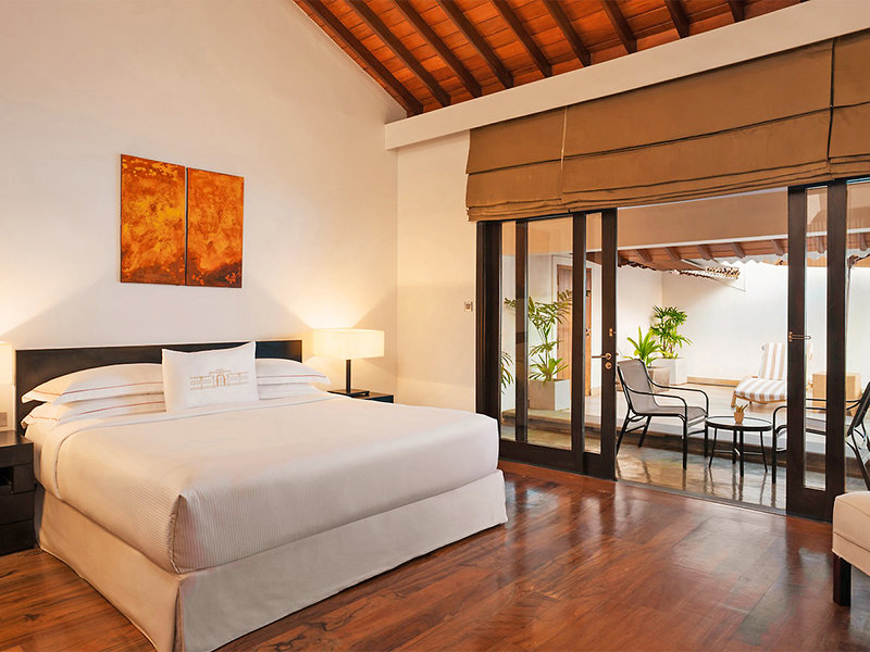 The Fortress Resort & Spa 9