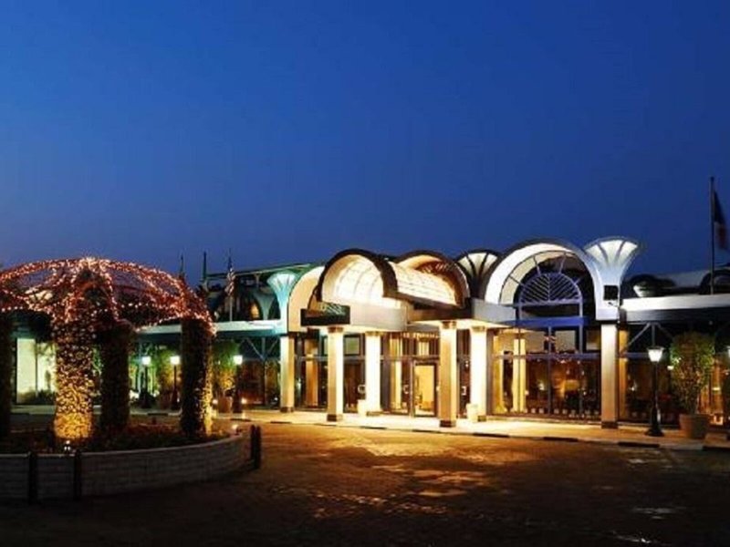 The Oasis Cairo 1