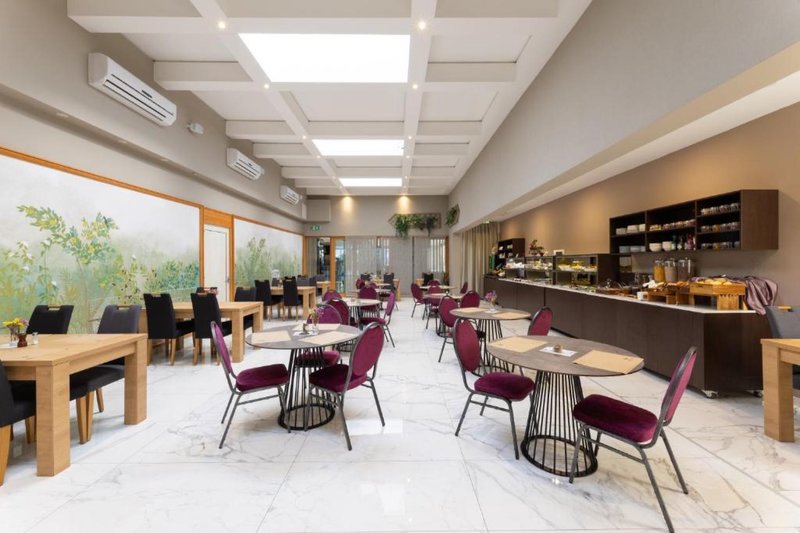 Salona Palace Hotel 5