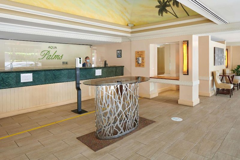 Aqua Palms Waikiki 5