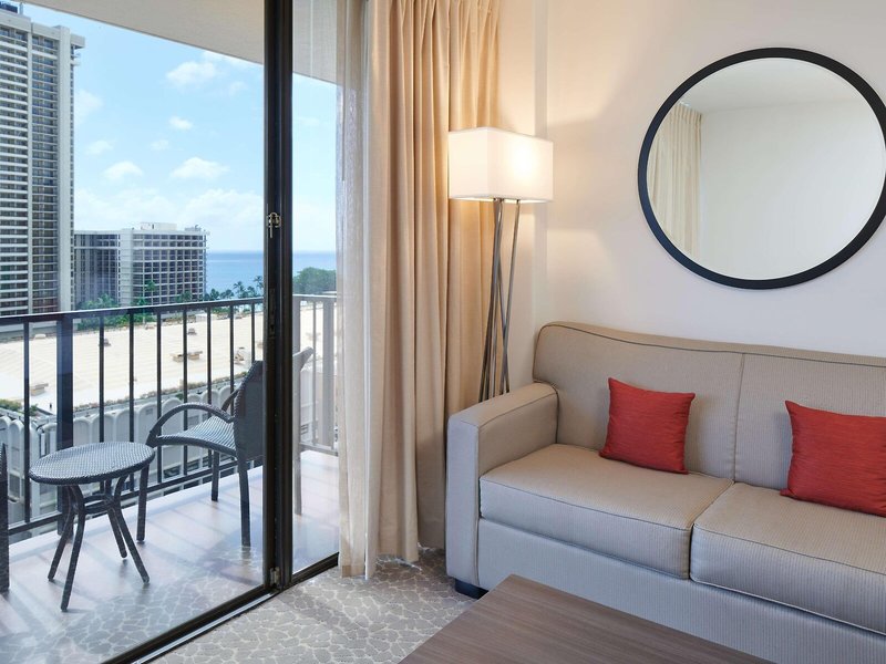 Aqua Palms Waikiki 24