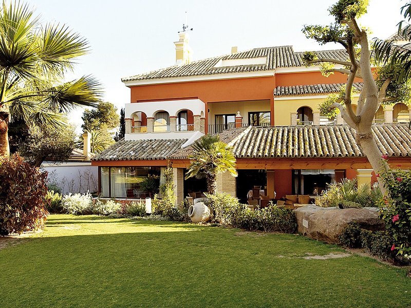 Soho Boutique Vistahermosa Apartamentos 2