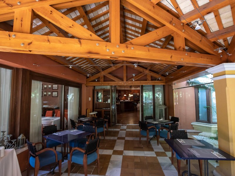 Soho Boutique Vistahermosa Apartamentos 20