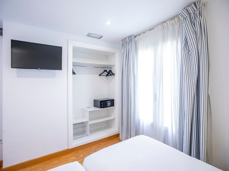 Soho Boutique Vistahermosa Apartamentos 33