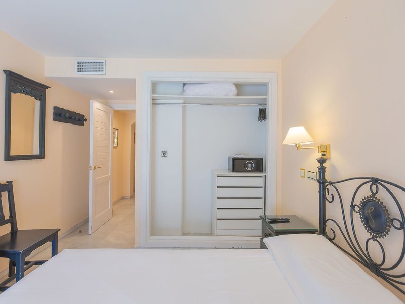 Soho Boutique Vistahermosa Apartamentos 45