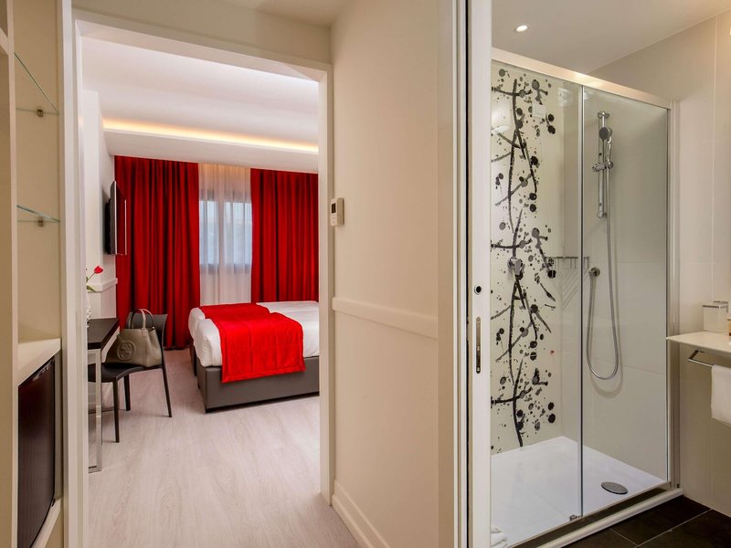 American Palace 40