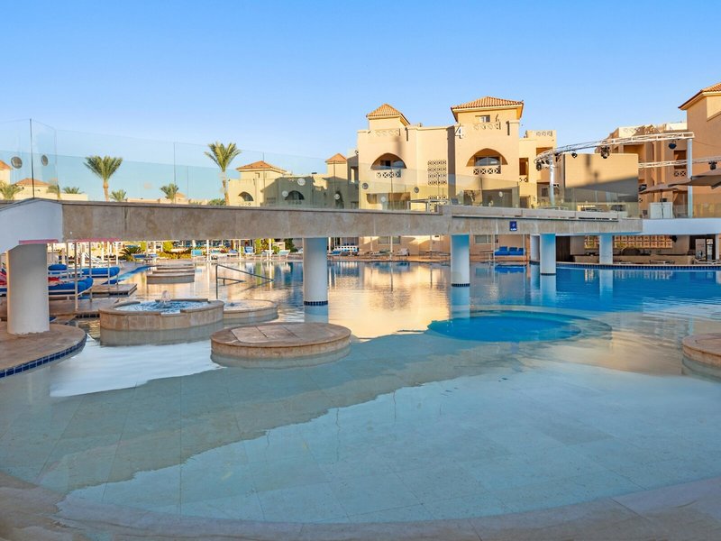 Pickalbatros Sea World Resort 2