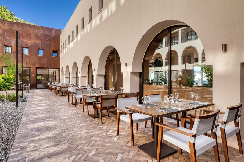 lti Grand Hotel Glyfada 81