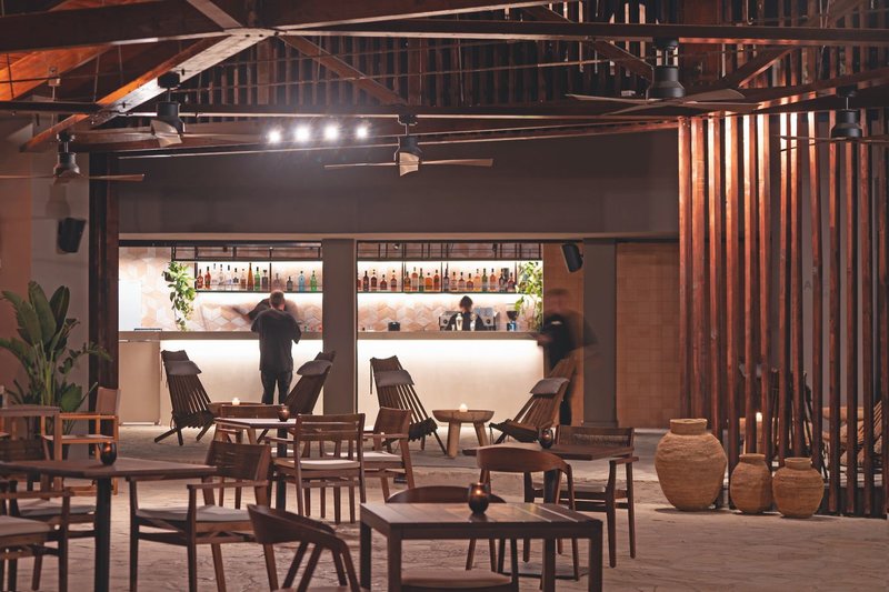 lti Grand Hotel Glyfada 5