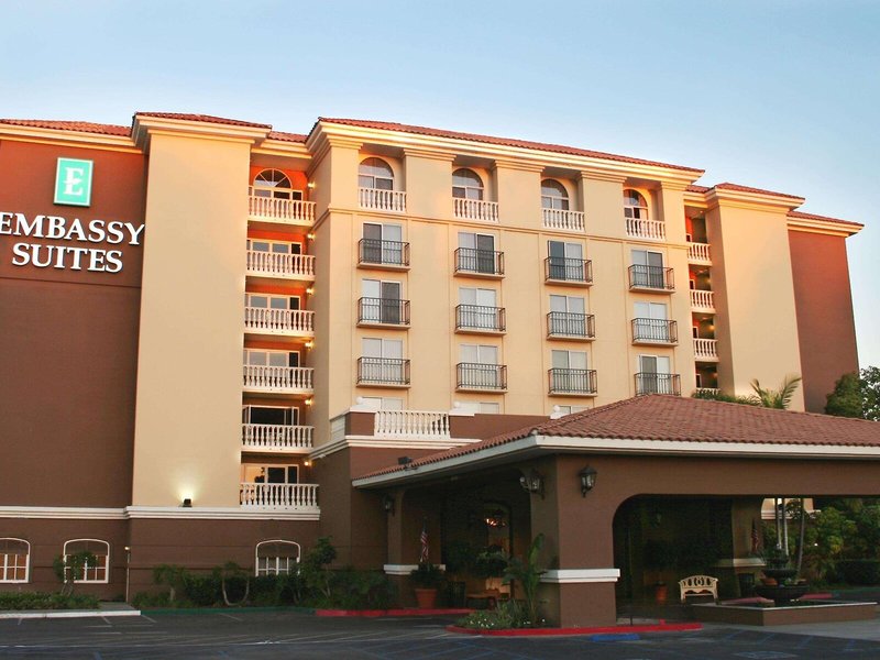 Embassy Suites Hotel Anaheim North 1