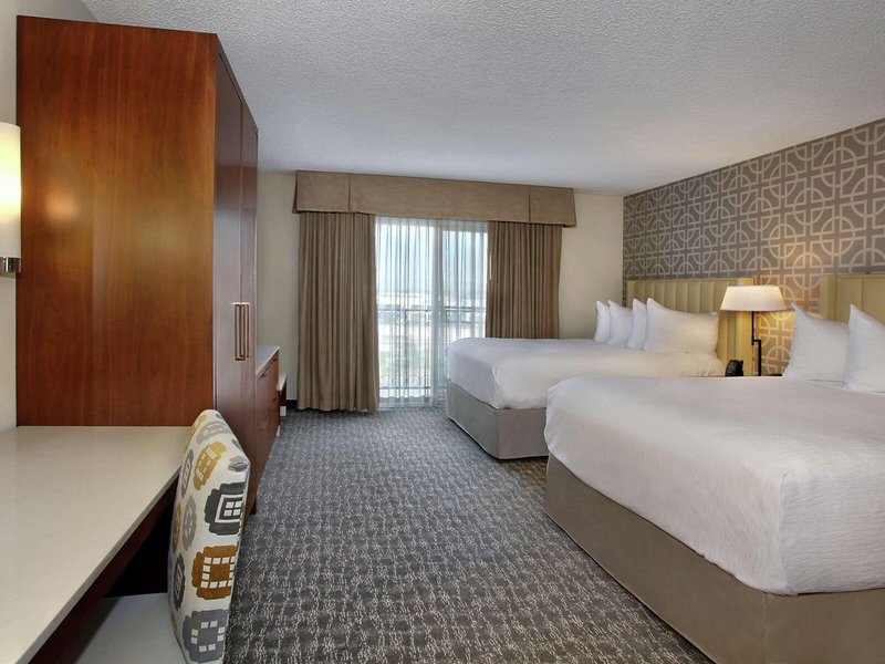 Embassy Suites Hotel Anaheim North 27