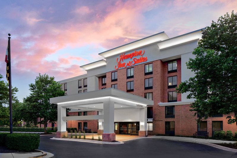 Hampton Inn & Suites Annapolis 1 - Exterior