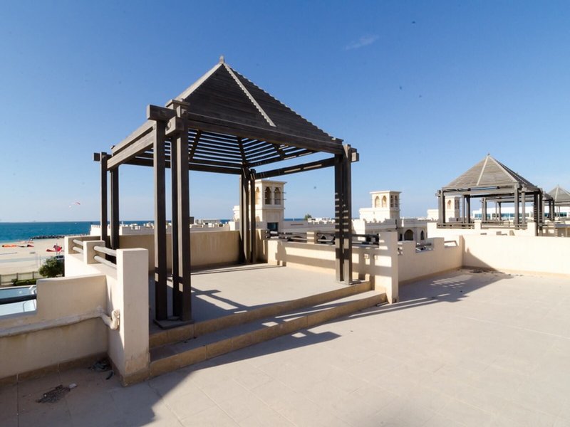 Roda Beach Resort 7