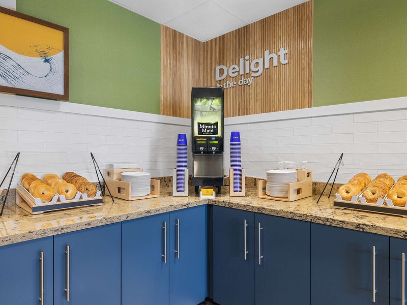 Hampton Inn Bakersfield-Central 9 - Restaurant