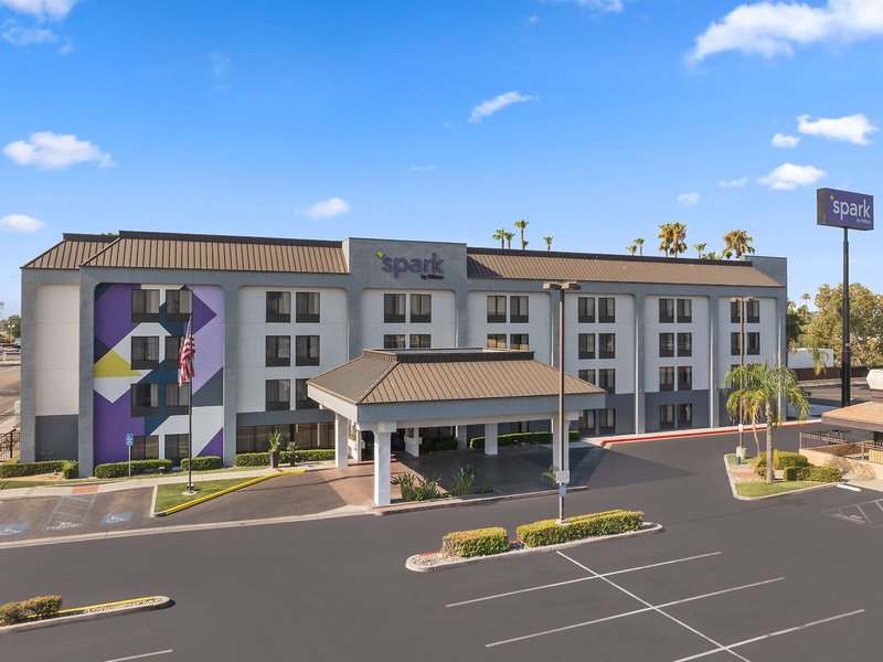 Hampton Inn Bakersfield-Central