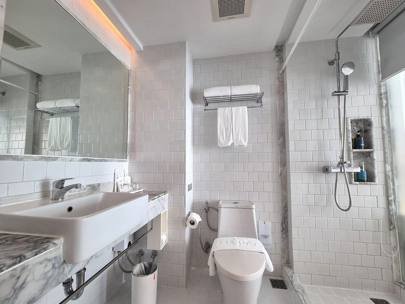 The Bloc Hotel 35