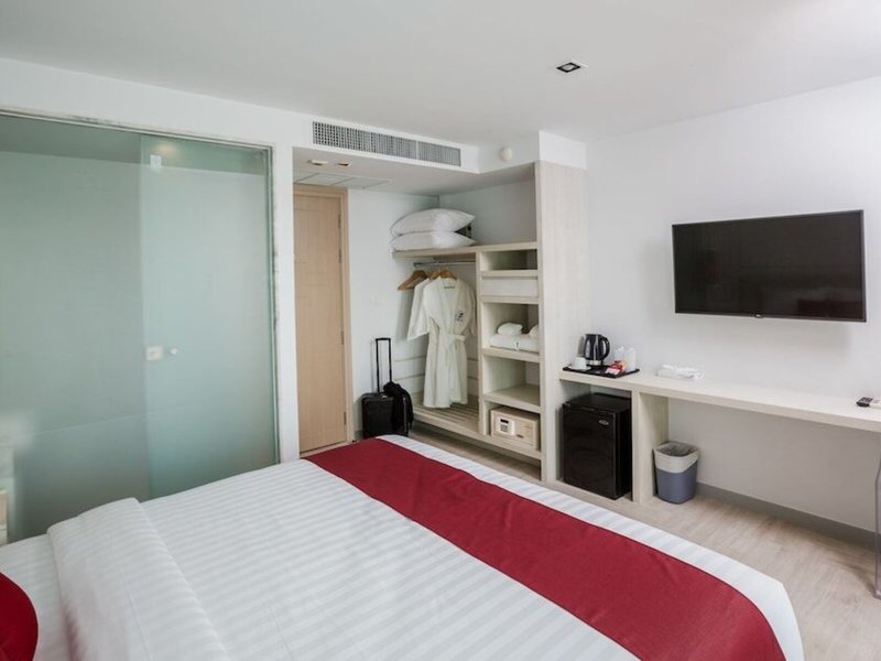 The Bloc Hotel 32