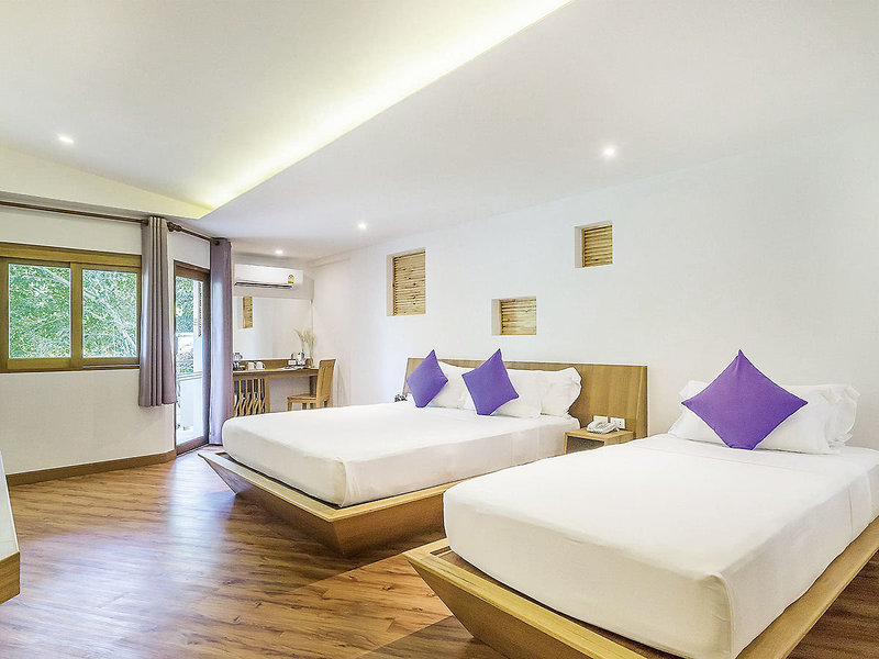 White Sand Samui Resort 12