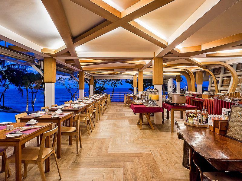 White Sand Samui Resort 14