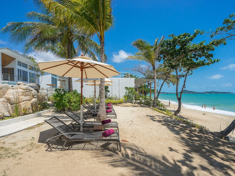 White Sand Samui Resort 10