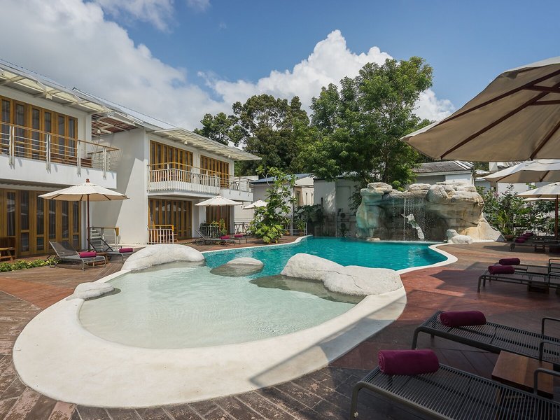 White Sand Samui Resort 15