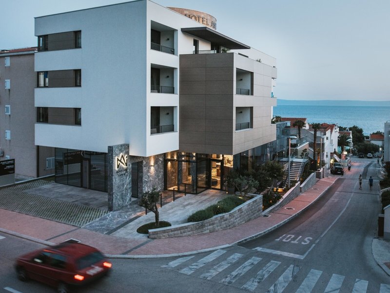 Hotel Ani 8
