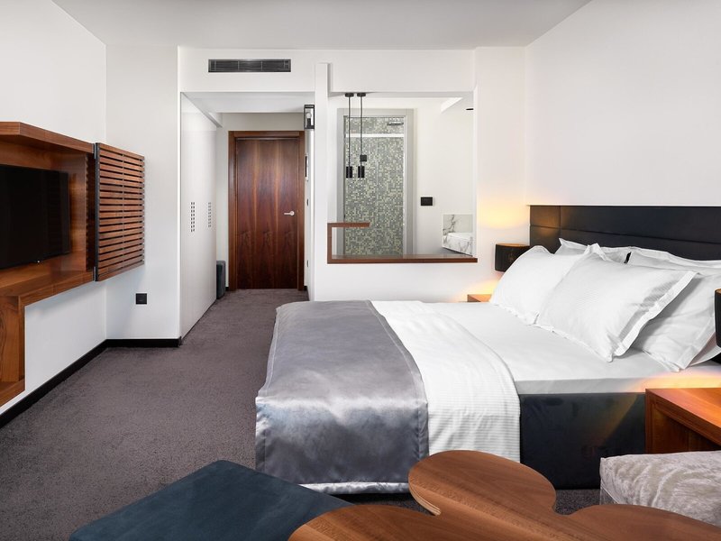 Hotel Ani 40