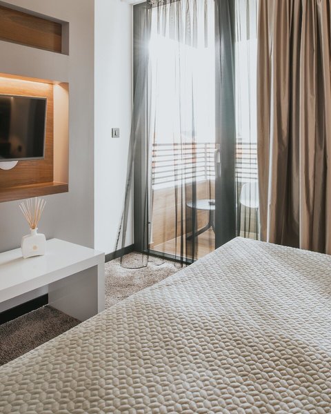 Hotel Ani 49