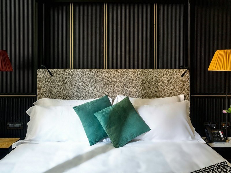 The H´All Tailor Suite 28
