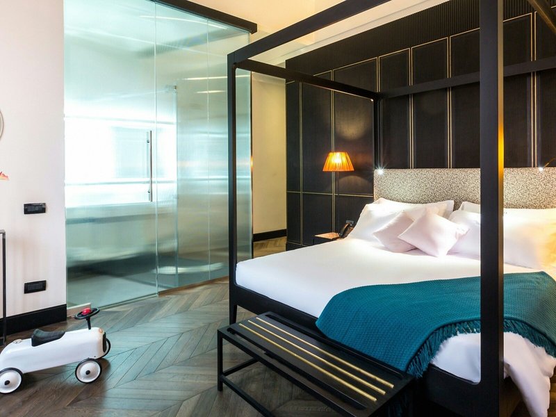 The H´All Tailor Suite 31